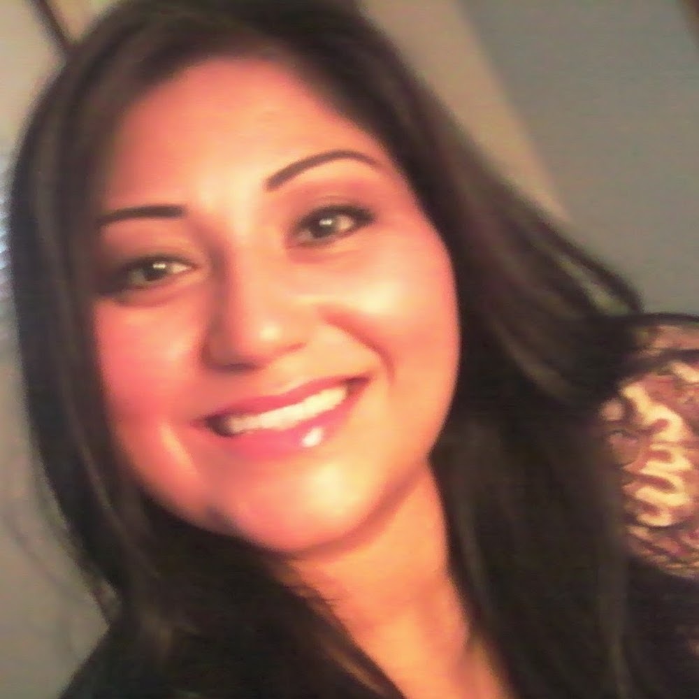 Meet your Posher, Leslie